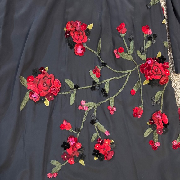 Dolce & Gabbana Silk Wrap Coat Floral Embroidery Fur Collar Black Red IT 44 - Picture 6 of 8